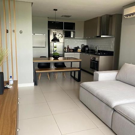 Apartamento Aconchegante Em Um Local Tranquilo. Bento Goncalves Luaran gambar
